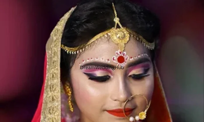 FEMININE MAKEUP STUDIO